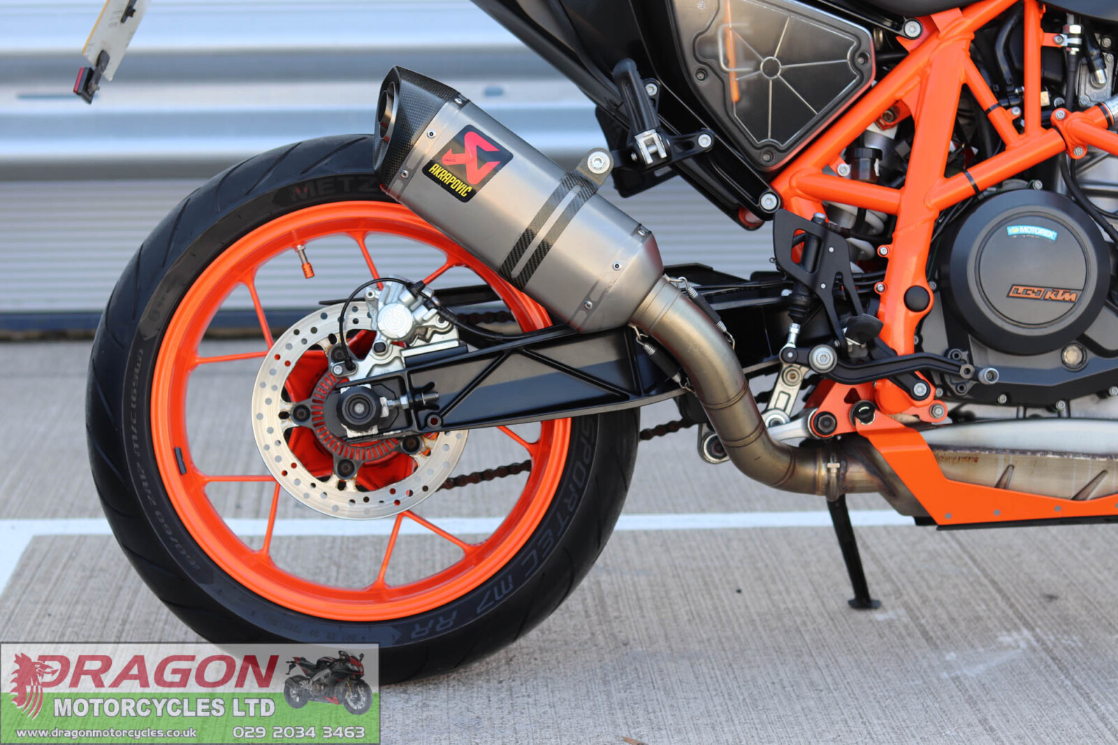 2017 Ktm 690 Duke R 17