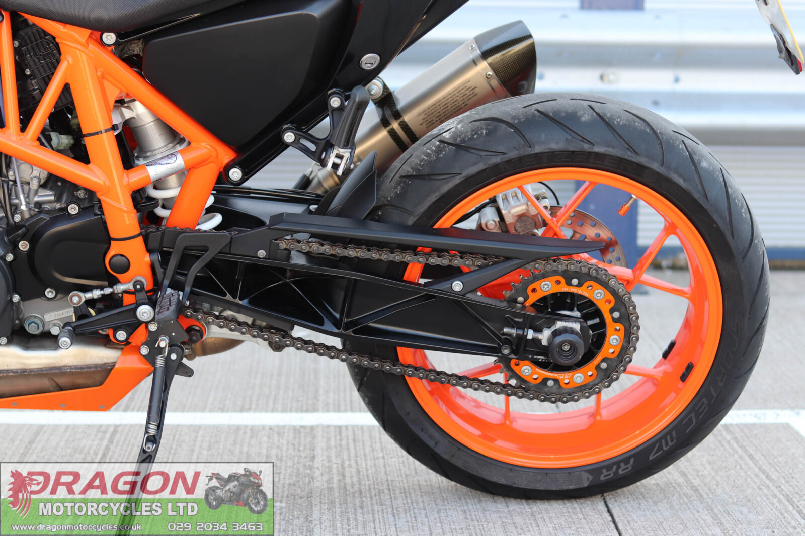 2017 Ktm 690 Duke R 17